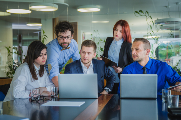 Sales & Service Teams